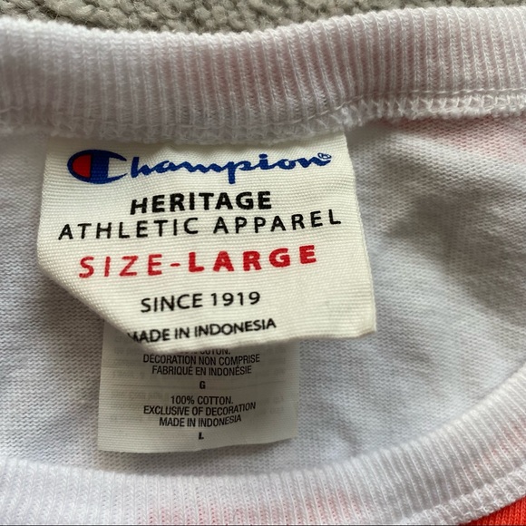 Champion T-Shirt with big print - Picture 5 of 5